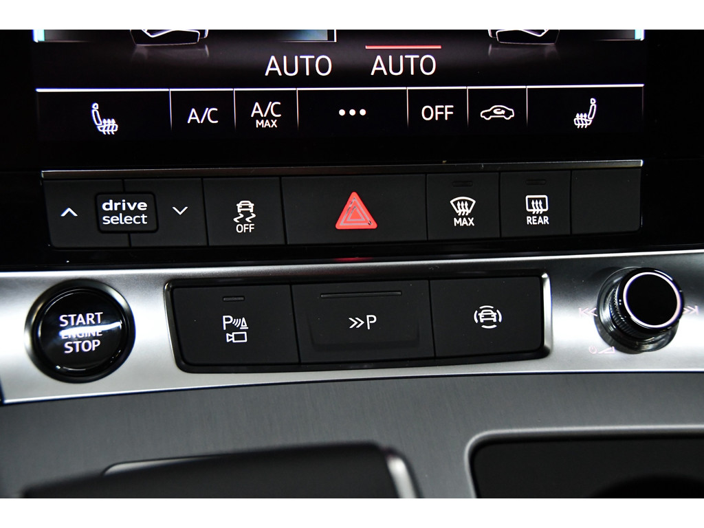 Audi A6 50 TFSIe Quattro 3x S-line HUD PANO 360Cam 22
