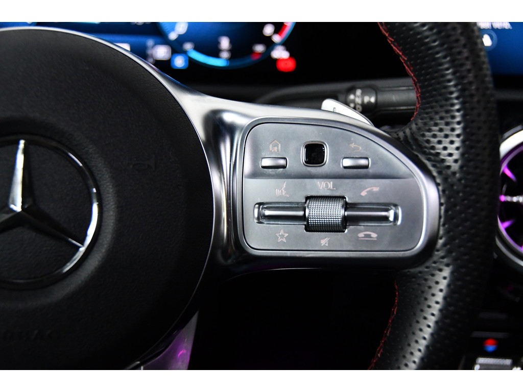 Mercedes-Benz CLA-klasse Shooting Brake AMG 35 4MATIC 14