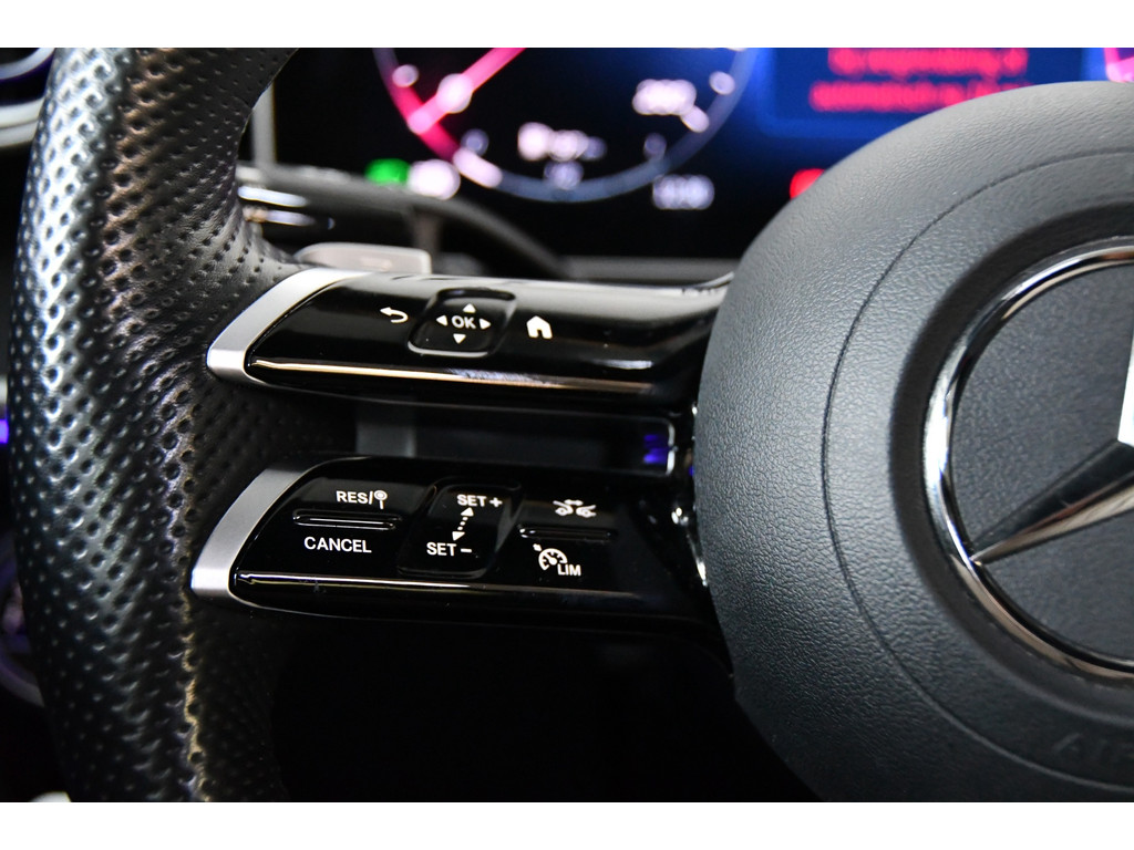 Mercedes-Benz CLE Coupé 300 4MATIC AMG Line 360Cam Pano 12