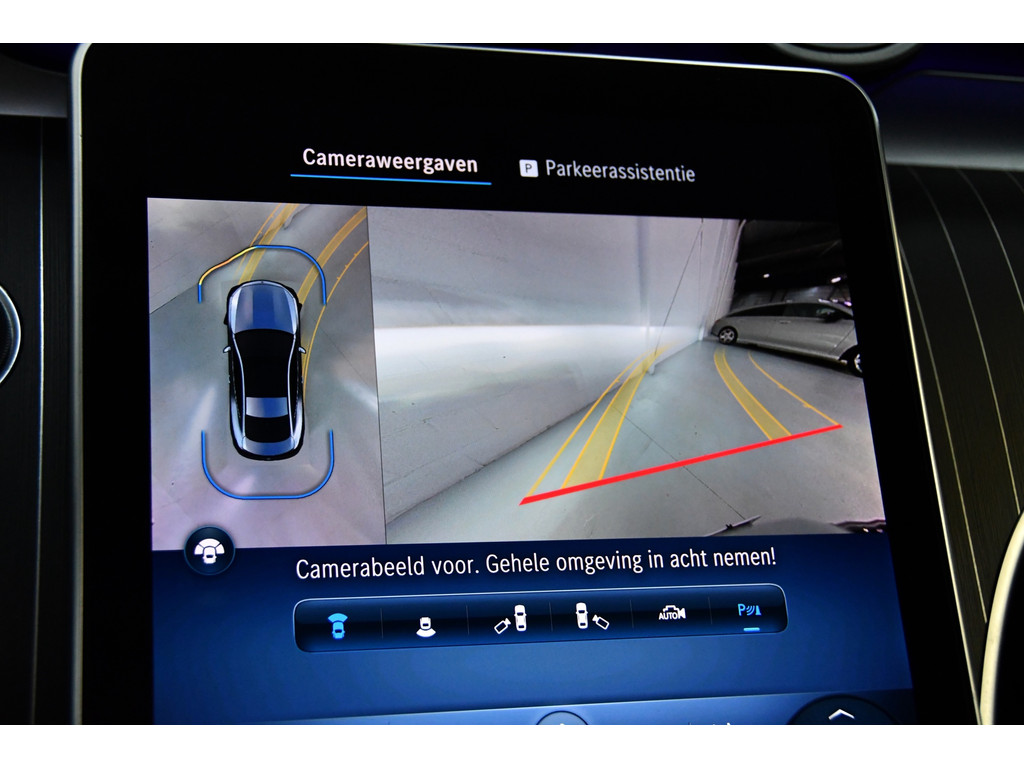 Mercedes-Benz CLE Coupé 300 4MATIC AMG Line 360Cam Pano 17