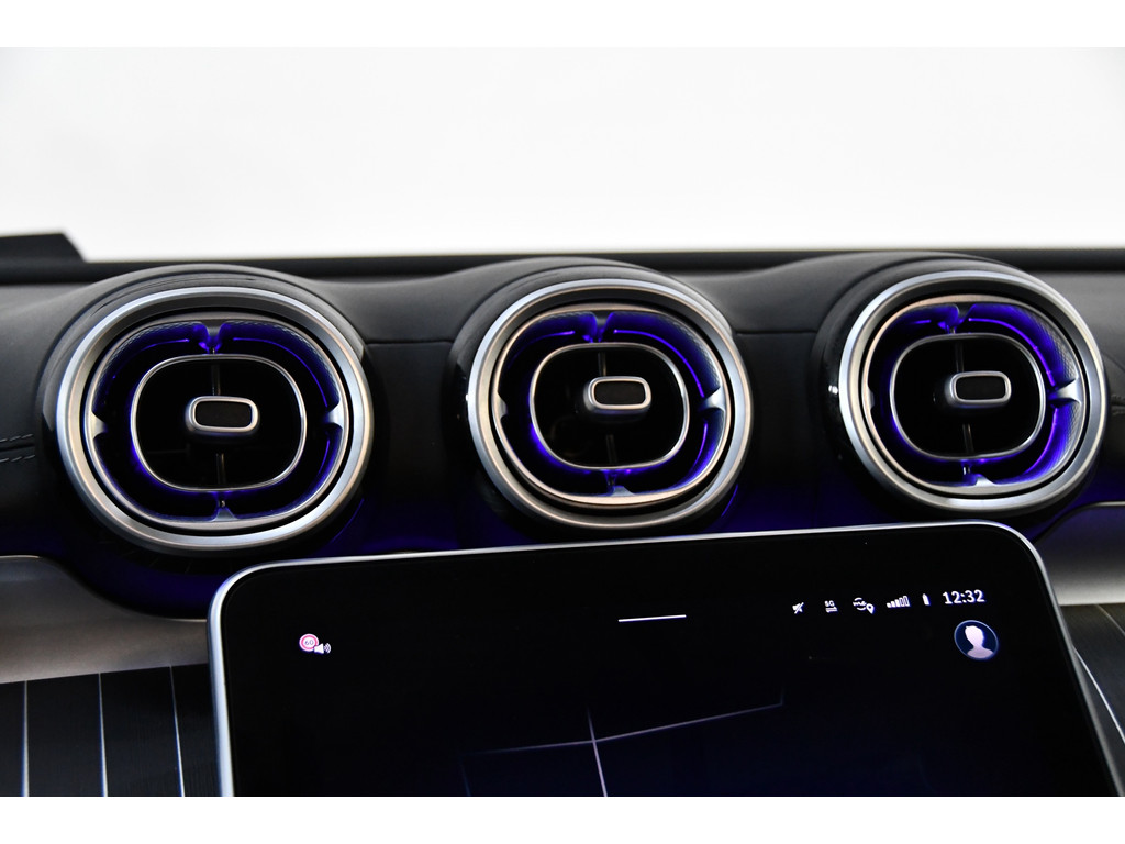 Mercedes-Benz CLE Coupé 300 4MATIC AMG Line 360Cam Pano 22