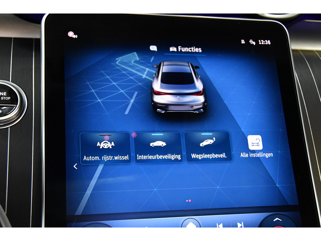 Mercedes-Benz CLE Coupé 300 4MATIC AMG Line 360Cam Pano 25