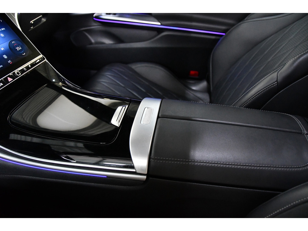 Mercedes-Benz CLE Coupé 300 4MATIC AMG Line 360Cam Pano 27