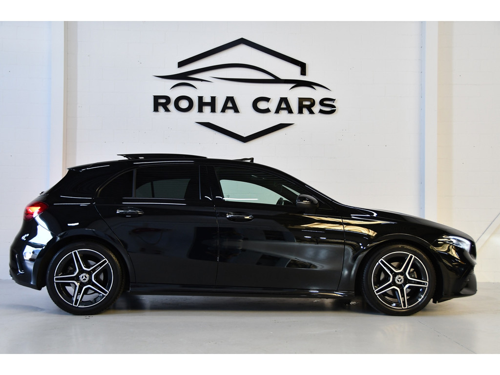 Mercedes-Benz A-klasse A200 AMG-Line Pano Cam Night 14