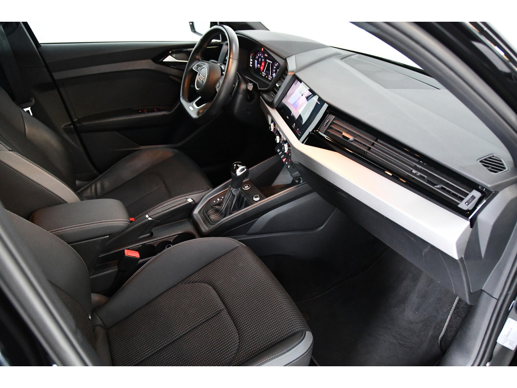 Audi A1 SPORTBACK 35 TFSI Pro Line S 5