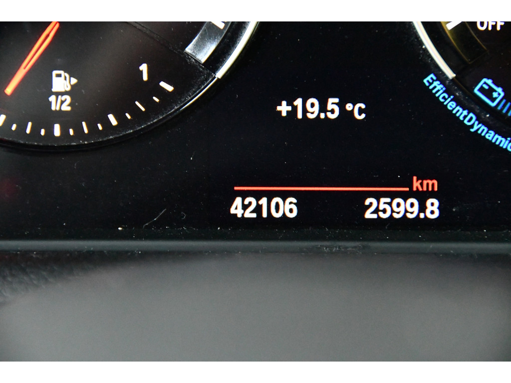 BMW 1-serie 118i Sport Line Edition, Schuifdak, Navi 17