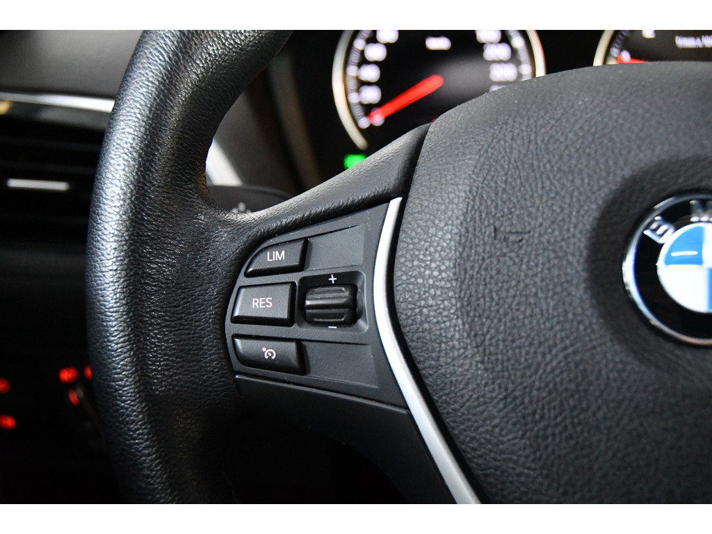 BMW 1-serie 118i Sport Line Edition, Schuifdak, Navi 8