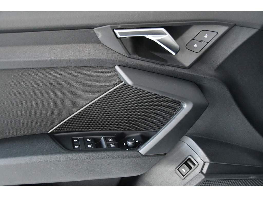 Audi A3 Sportback 35TFSI 1.5 S-Line Panorama Led matrix 11