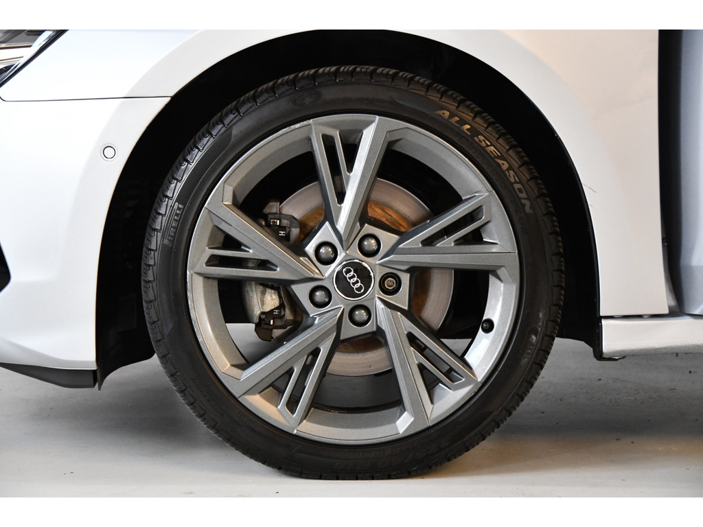 Audi A3 Sportback 35TFSI 1.5 S-Line Panorama Led matrix 2