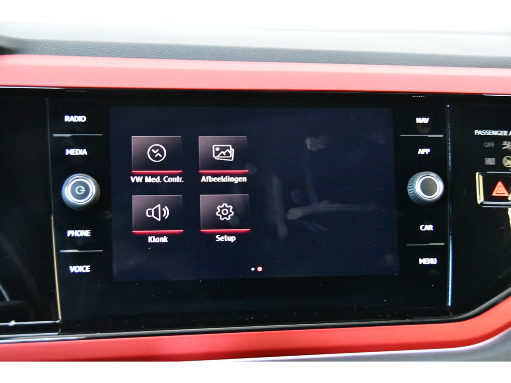 Volkswagen Polo 2.0 TSI GTI Pano Virtual Beats Led 18