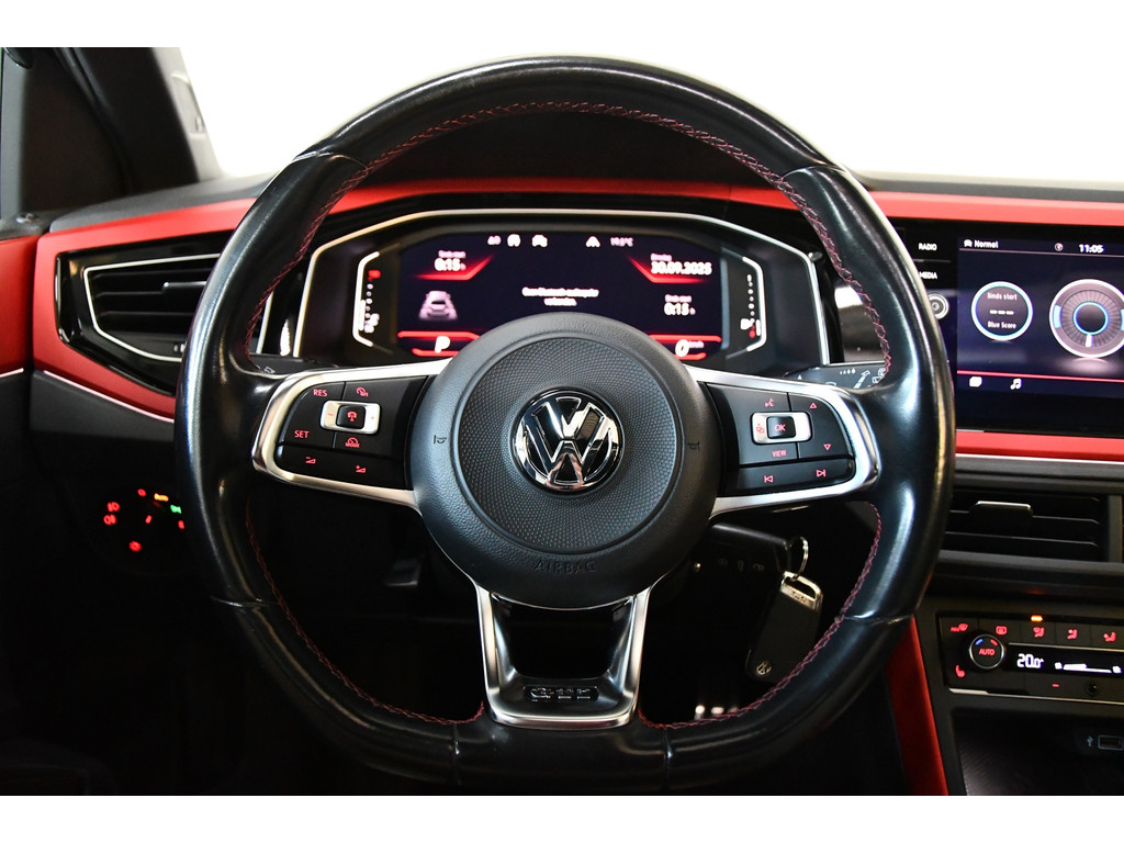 Volkswagen Polo 2.0 TSI GTI Pano Virtual Beats Led 9