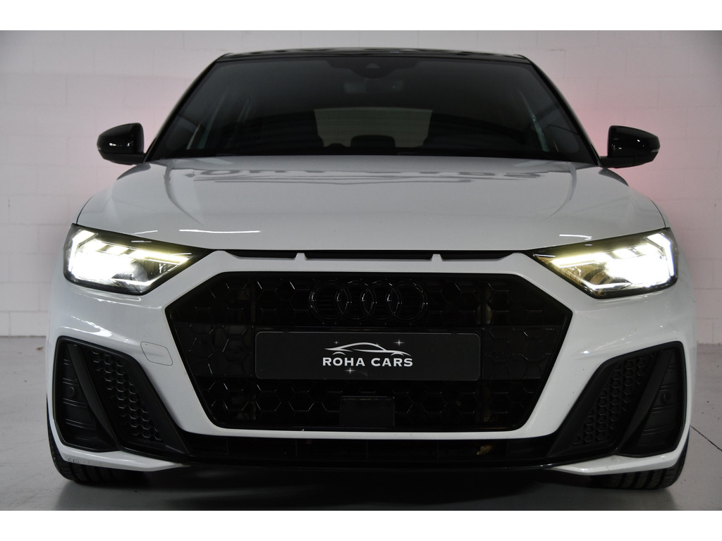 Audi A1 Sportback 35 TFSI S-Line 24