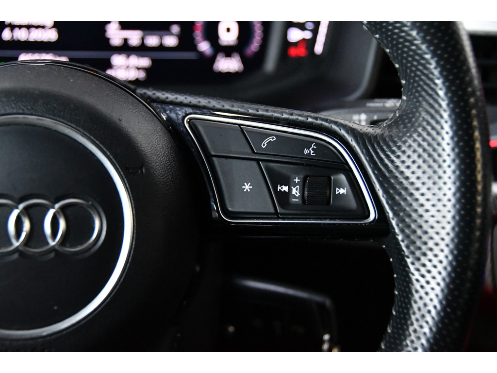 Audi A1 Sportback 35 TFSI S-Line 8