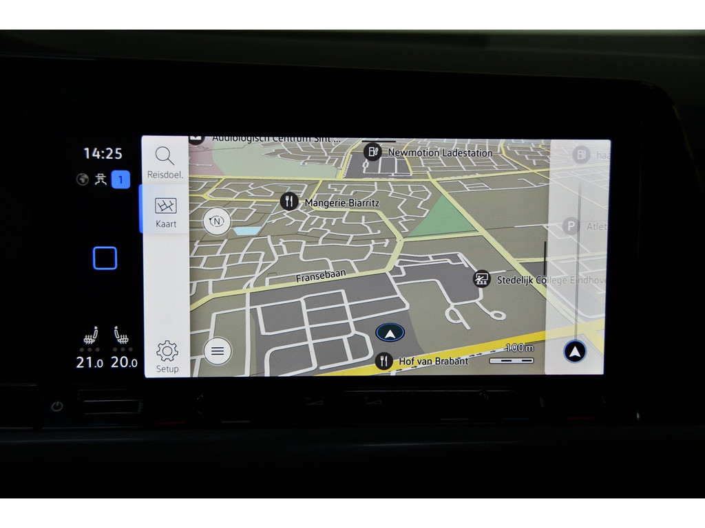 Volkswagen Golf 1.5 eTSI Pano/Memory/Sfeer/Blindspot/Keyless 17