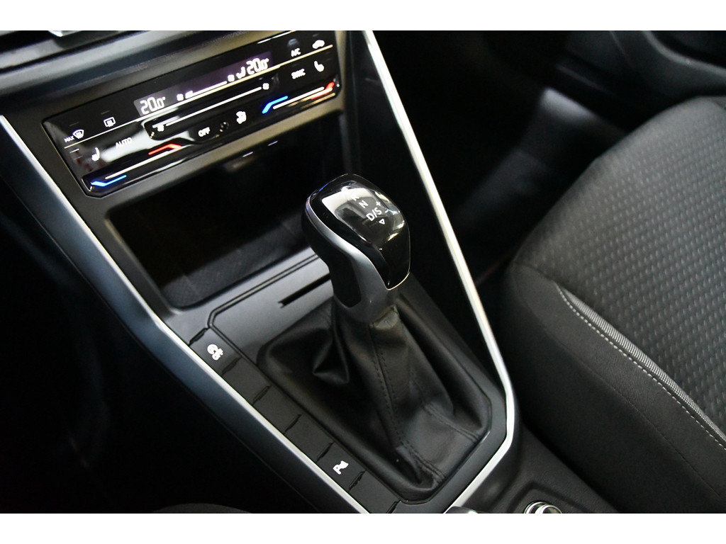 Volkswagen Polo 1.0 TSI DSG IQ light Lane assist 11