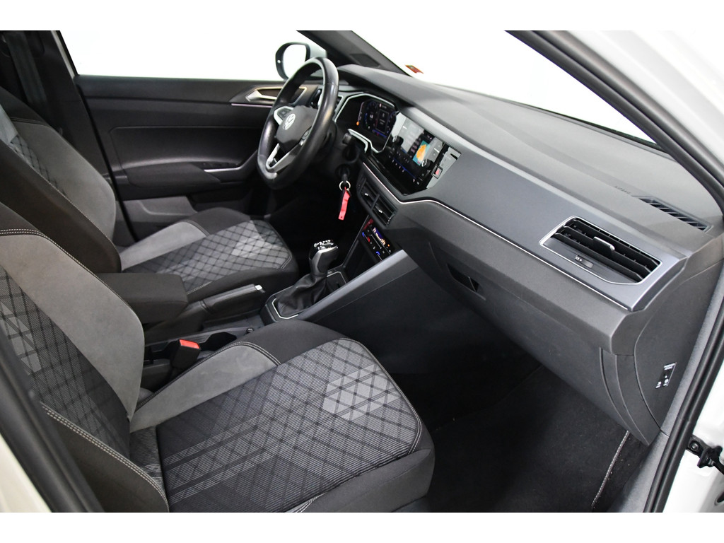 Volkwagen Taigo 1.0 TSI R-Line Business Pano/Aut/Side-assist 6
