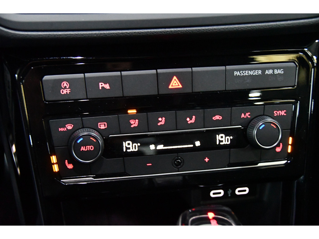 Volkswagen T-Cross 1.5 TSI DSG 3X R-Line 11