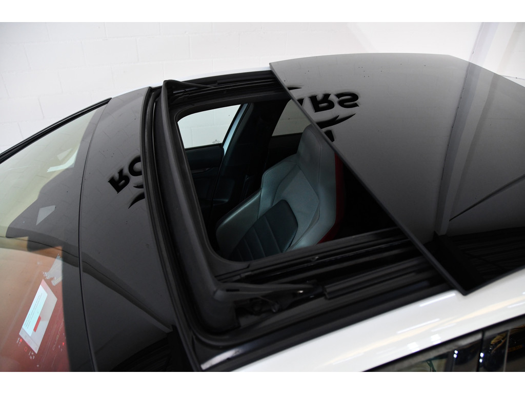 Volkswagen Golf 2.0 GTI Clubsport, Nürburgpack, Headup, Pano, HK audio 1