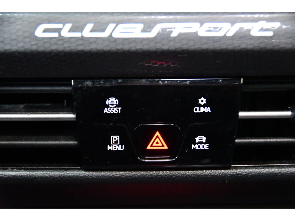 Volkswagen Golf 2.0 GTI Clubsport, Nürburgpack, Headup, Pano, HK audio 18