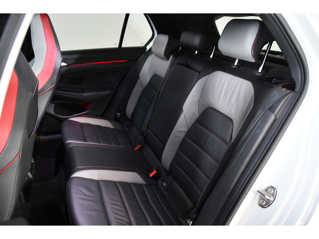 Volkswagen Golf 2.0 GTI Clubsport, Nürburgpack, Headup, Pano, HK audio 5