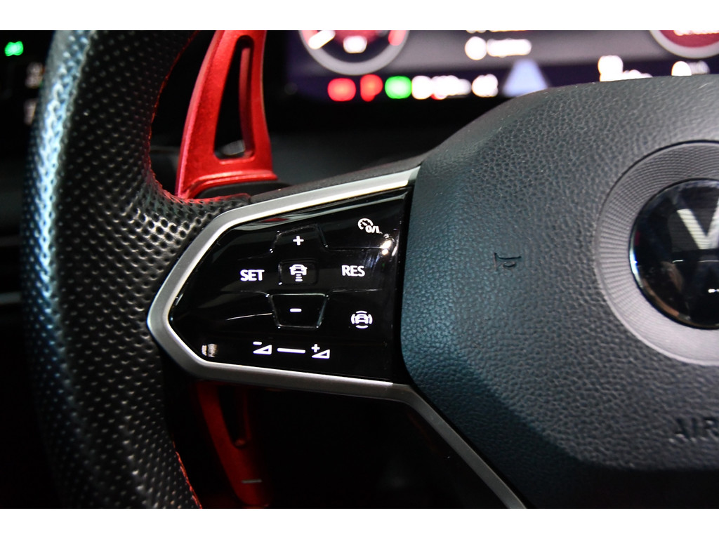 Volkswagen Golf 2.0 GTI Clubsport, Nürburgpack, Headup, Pano, HK audio 8