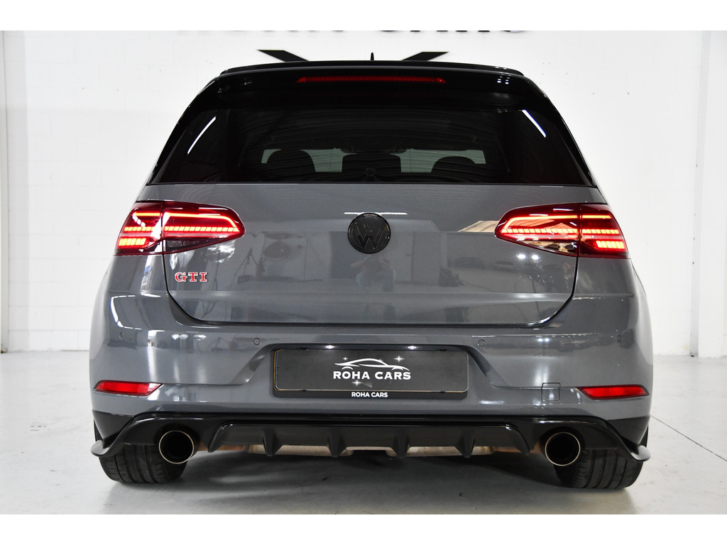 Volkswagen Golf 2.0 TSI GTI TCR pano blindspot Akrapovic 19