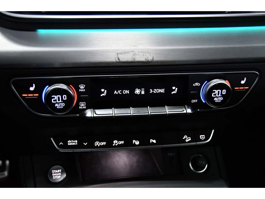 Audi Q5 Competition 45TFSI 3X S-Line Pano Matrix camera Blindspot 23