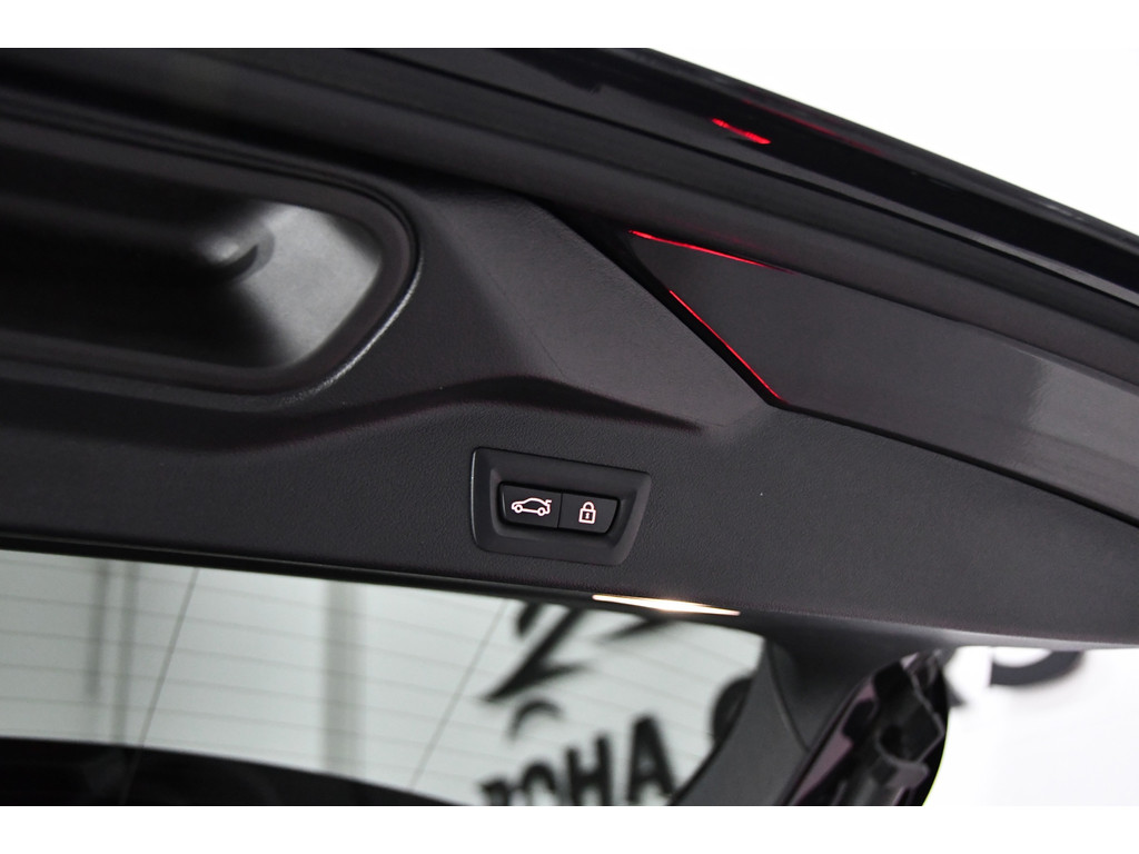 BMW X5 XDrive45e High Executive, Pano, Luchtvering, BTW 13