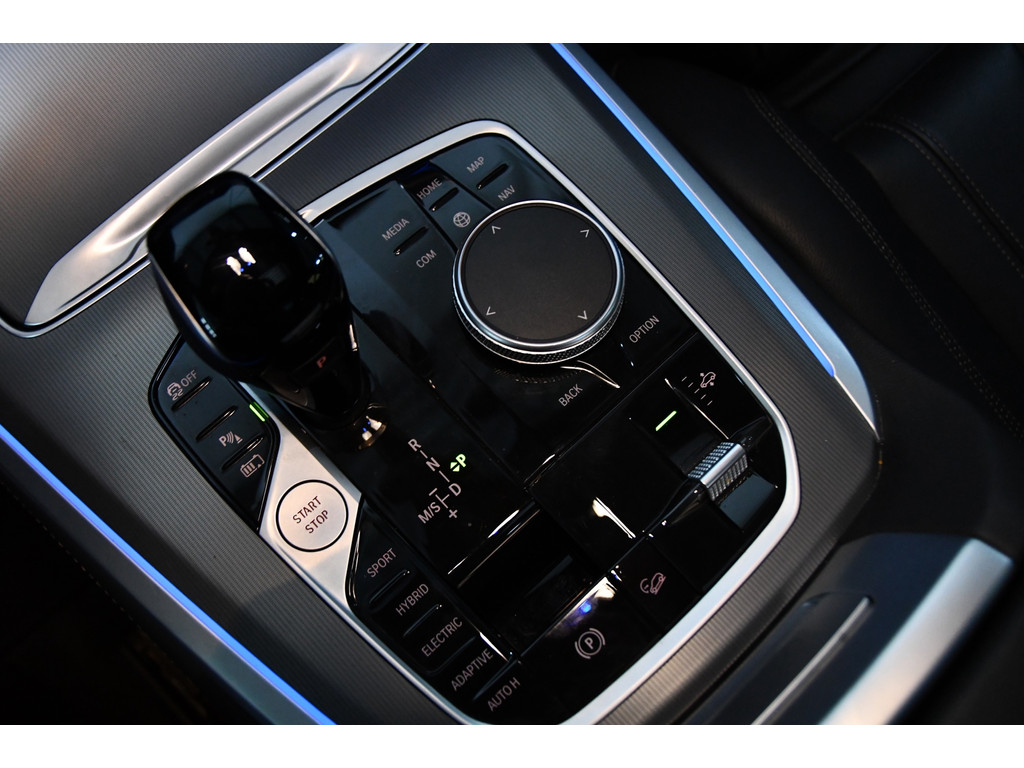 BMW X5 XDrive45e High Executive, Pano, Luchtvering, BTW 22