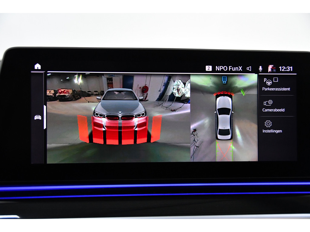 BMW 5-serie 530e iPerformance High Executive, M-sport, Schuifdak, 3D camera 9