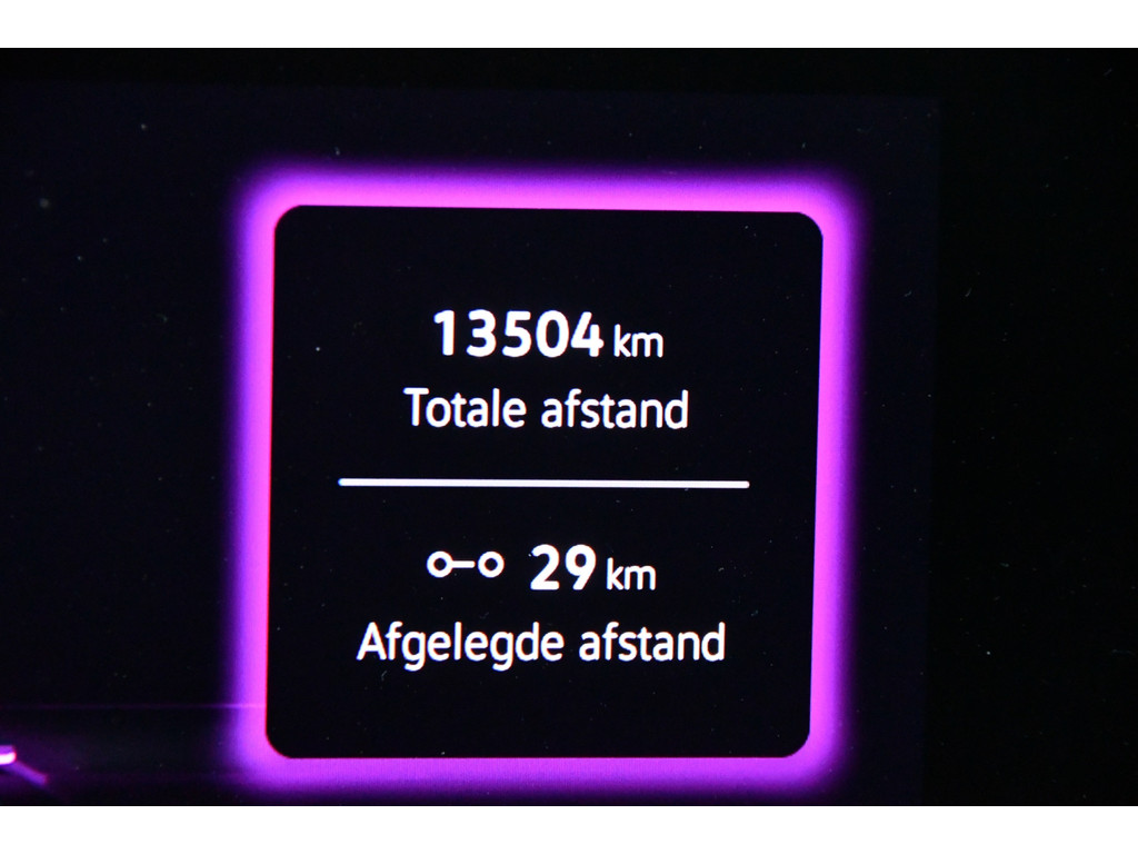 Volkswagen Tiguan 1.5 eTSI R-Line Pano/H&K/Iq-light/HUD/Massage 19