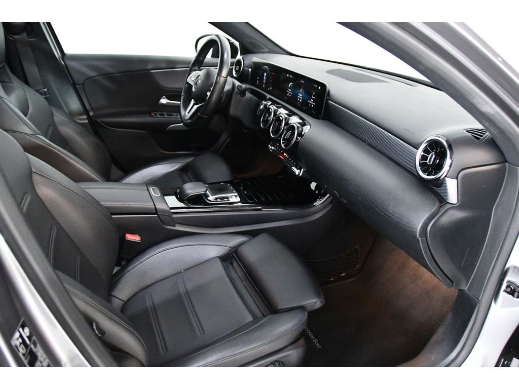 Mercedes-Benz A-klasse 200 Business Solution, Pano, Applecarplay 6