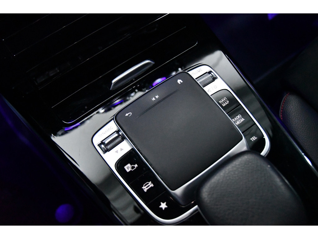 Mercedes-Benz CLA-klasse 220 Burmester Matrix Amg pakket memory Pano 21