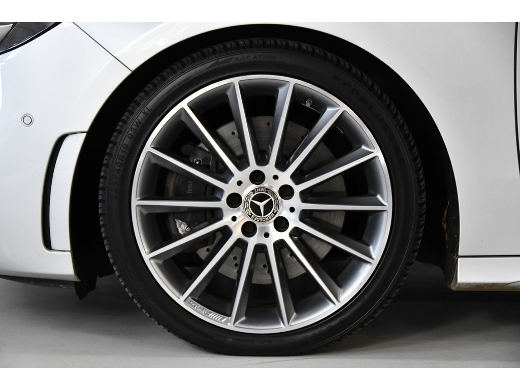 Mercedes-Benz B-klasse B250 225PK 360cam/Pano/Sfeer/stoelvAMG-pakket 1