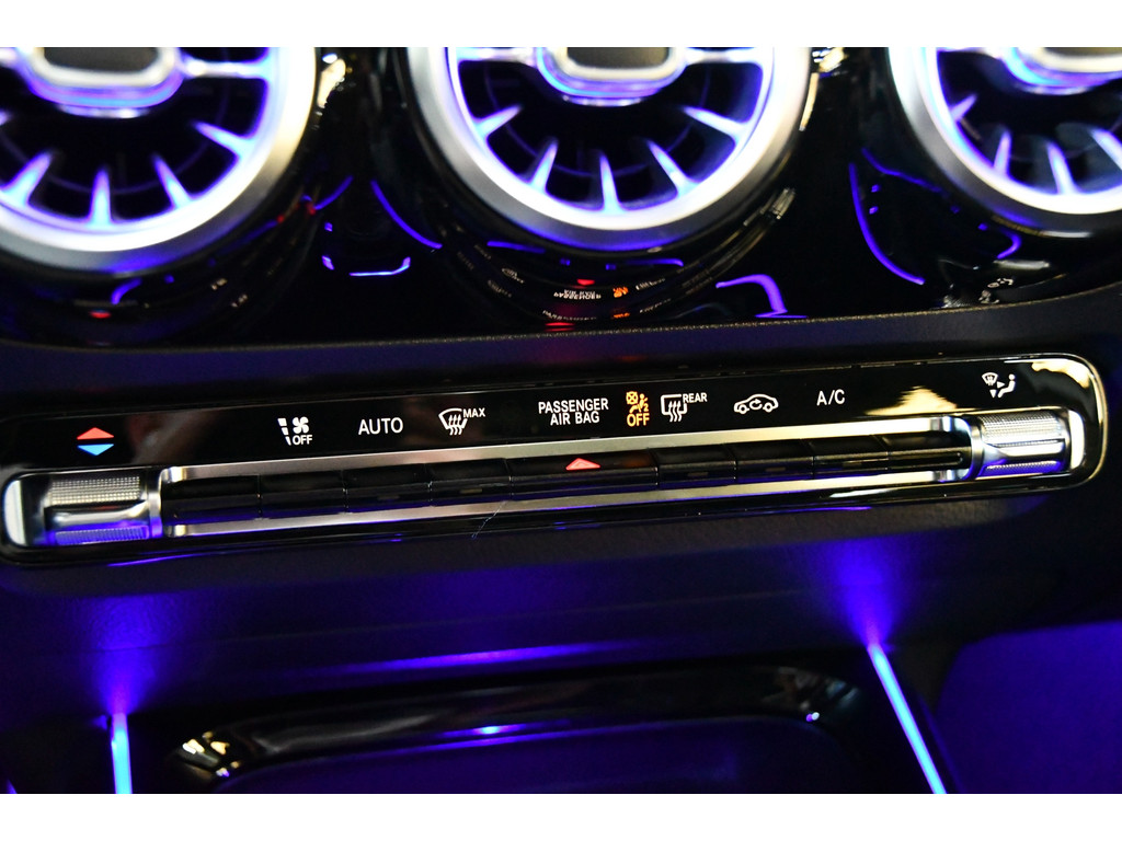 Mercedes-Benz B-klasse B250 225PK 360cam/Pano/Sfeer/stoelvAMG-pakket 12