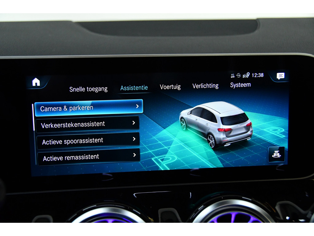 Mercedes-Benz B-klasse B250 225PK 360cam/Pano/Sfeer/stoelvAMG-pakket 18