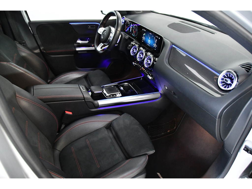 Mercedes-Benz B-klasse B250 225PK 360cam/Pano/Sfeer/stoelvAMG-pakket 7