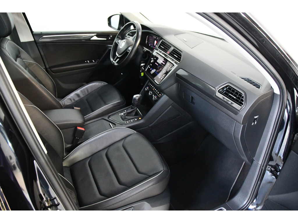 Volkswagen Tiguan 1.5 TSI R-line Camera/lane-assist/Memory/Pano 6