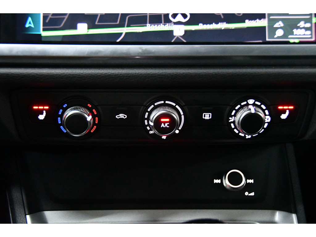 Audi Q3 SPORTBACK 35 TFSI S Edition Matrix Led Pano Leder 14