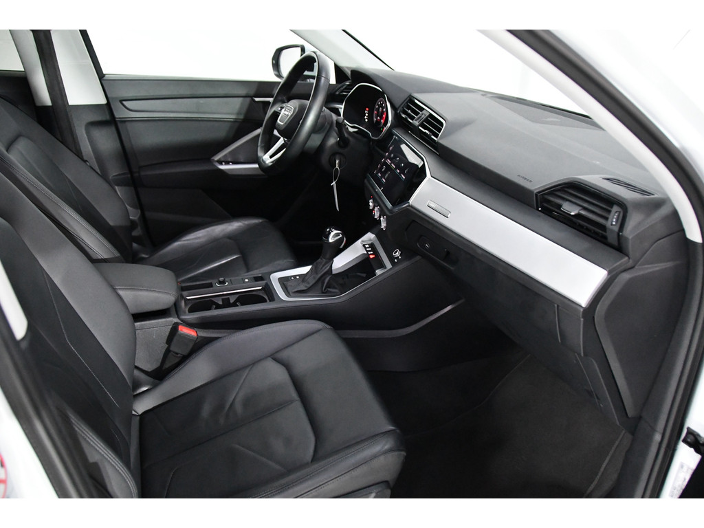 Audi Q3 SPORTBACK 35 TFSI S Edition Matrix Led Pano Leder 5