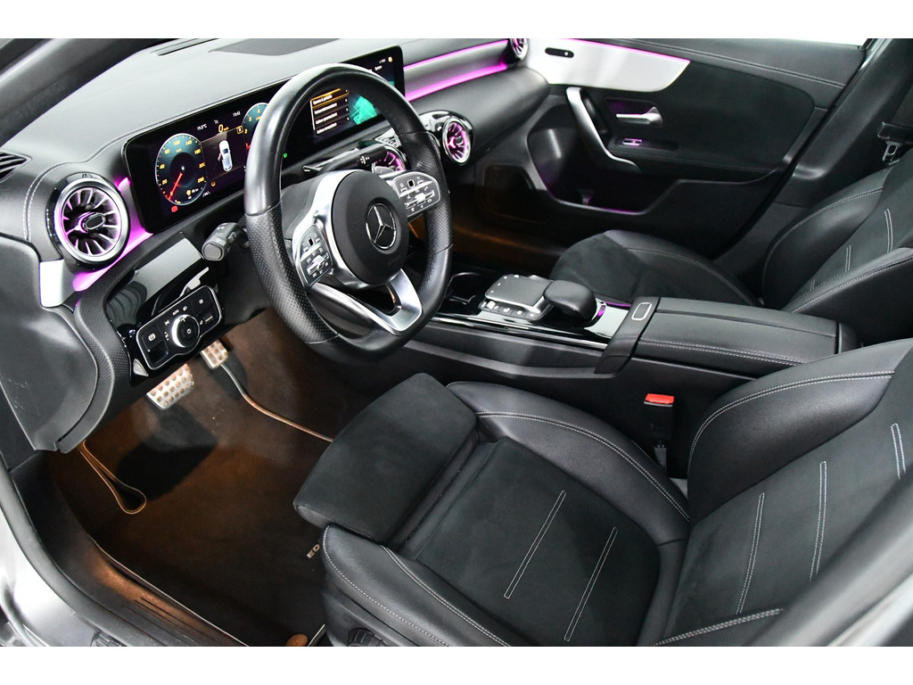 Mercedes-Benz A-klasse 200 AMG Line Pano Sfeer Cam 4