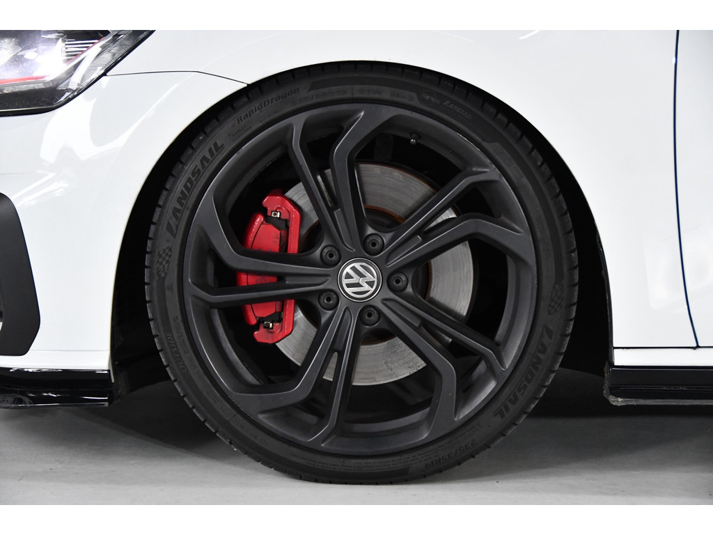Volkswagen Golf 2.0 TSI GTI TCR Pano Keyless 1