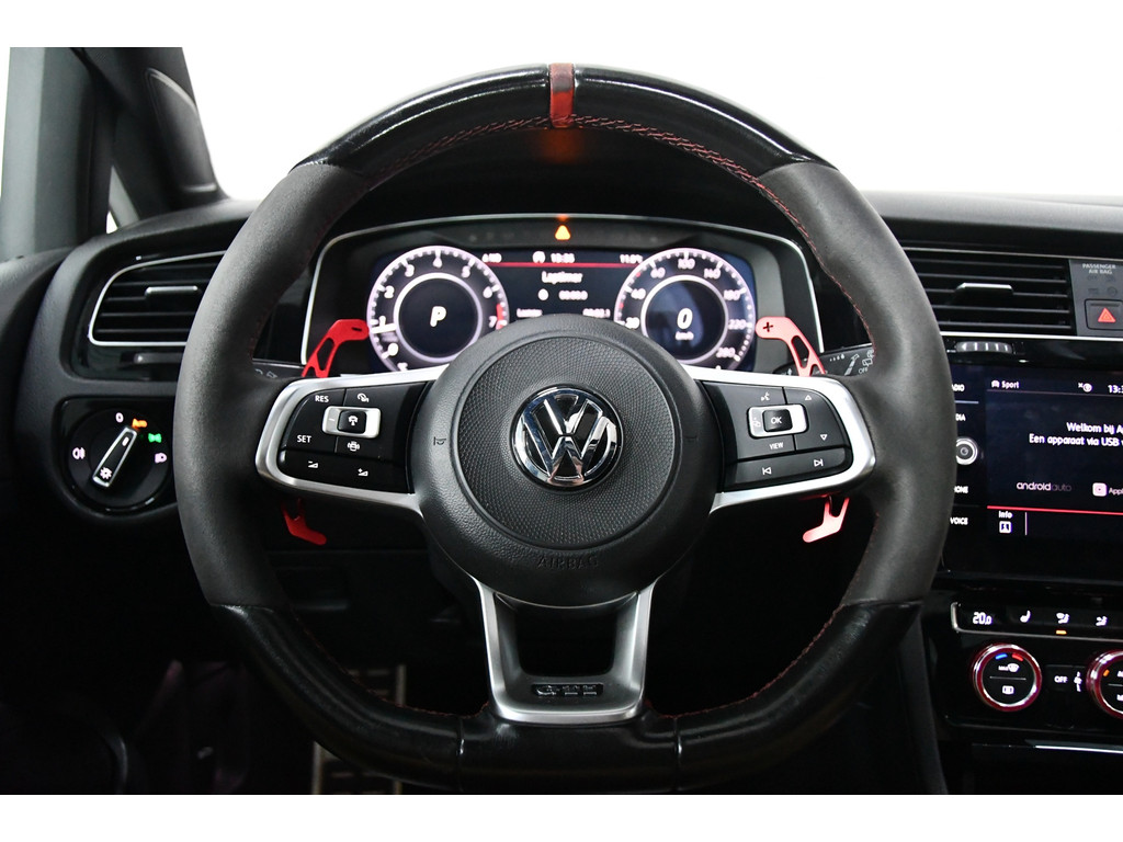 Volkswagen Golf 2.0 TSI GTI TCR Pano Keyless 9