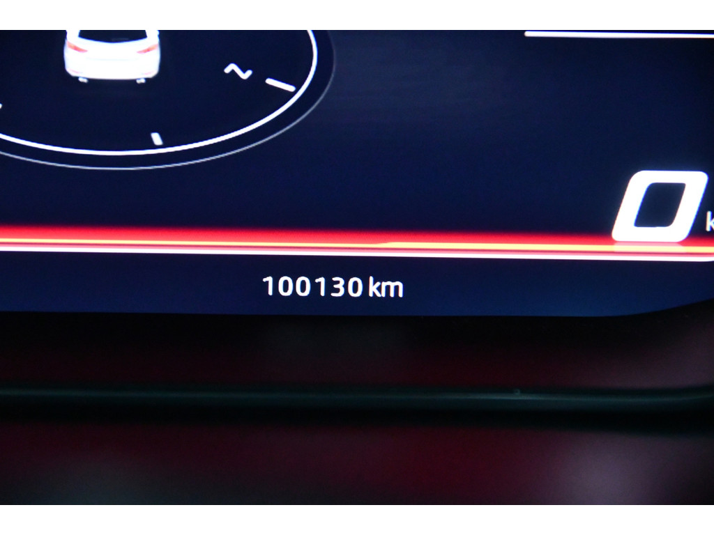 Seat Leon ST 2.0 TSI CUPRA 300 Pano 11