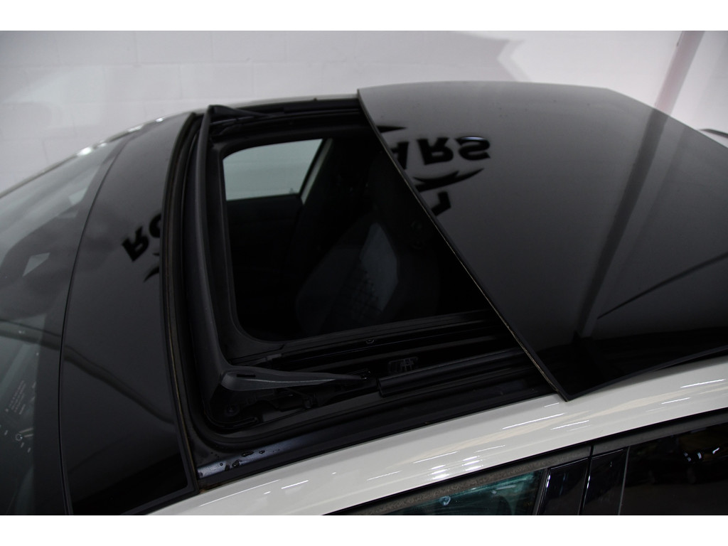 Volkswagen Polo 1.0 TSI R-line pano dsg cam iq light 1