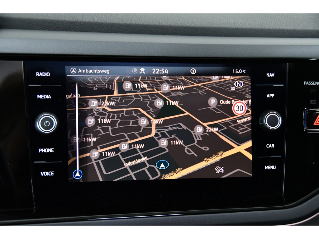 Volkswagen Polo 1.0 TSI R-line pano dsg cam iq light 13