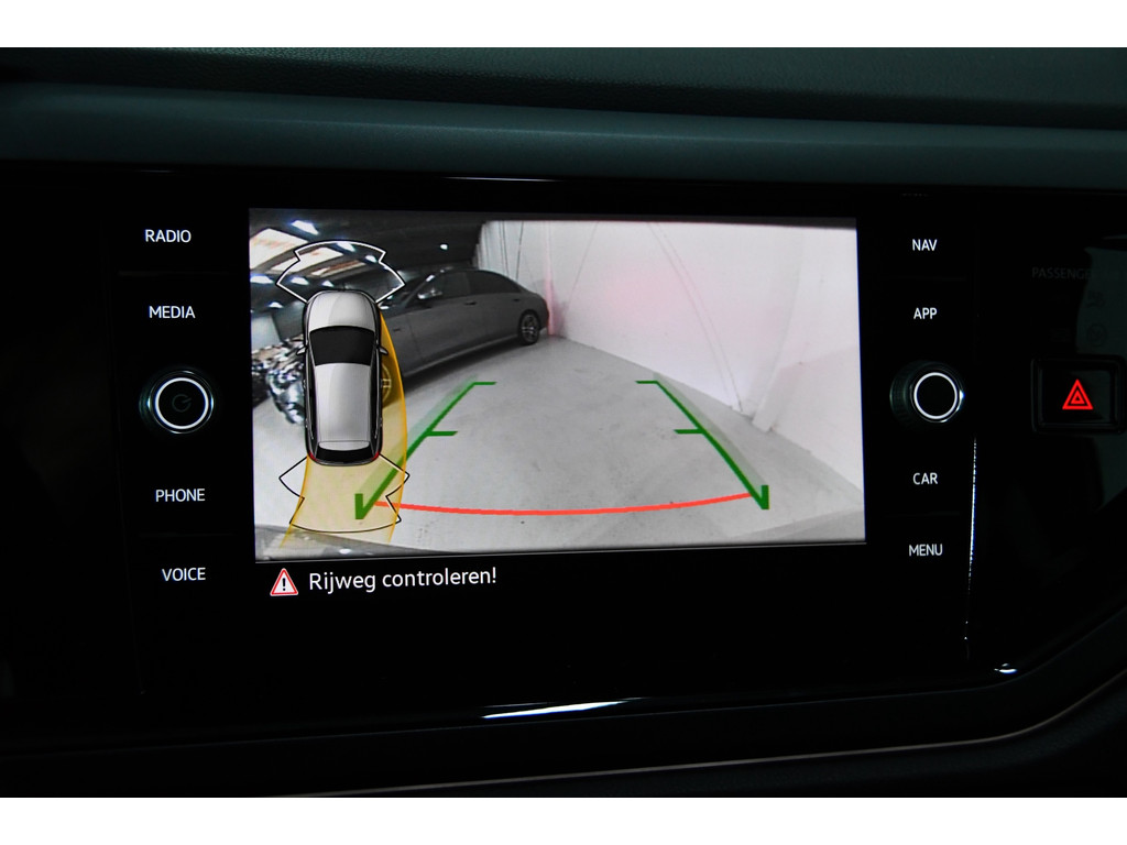 Volkswagen Polo 1.0 TSI R-line pano dsg cam iq light 22