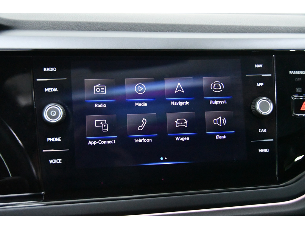 Volkswagen Taigo 1.5 TSI R-Line Pano keyless Camera 17