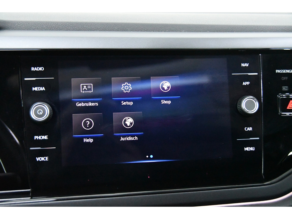 Volkswagen Taigo 1.5 TSI R-Line Pano keyless Camera 18