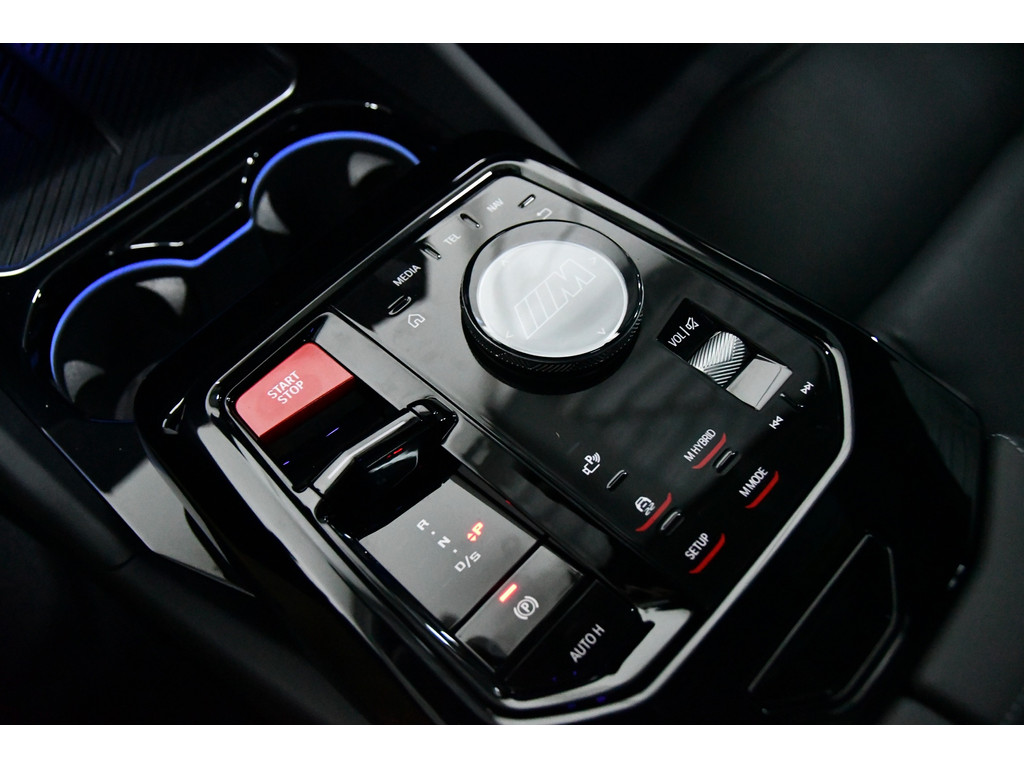 BMW 5-serie Touring M5 Ultimate pack, Keramisch, Glazendak, B&W Audio 18